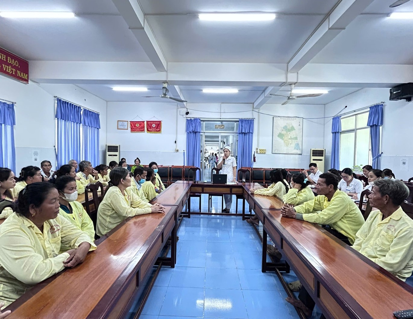 Trung tâm Y tế Tịnh Biên tổ chức họp hội đồng người bệnh năm 2026